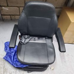 Шкворень вилки поперечины L=13.5см (пр-во Польша) 50-4605079 Шкворень вилки поперечины L=13.5см (пр-во Польша) 50-4605079