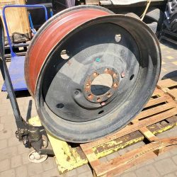 Диск колеса МТЗ-80.82 задний широкий 8 шпилек (15.5R38 16.9R38) (пр-во МТЗ) Б/У Диск колеса МТЗ-80.82 задний широкий 8 шпилек (15.5R38 16.9R38) (пр-во МТЗ) Б/У